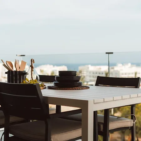 Eden Seaview Daire