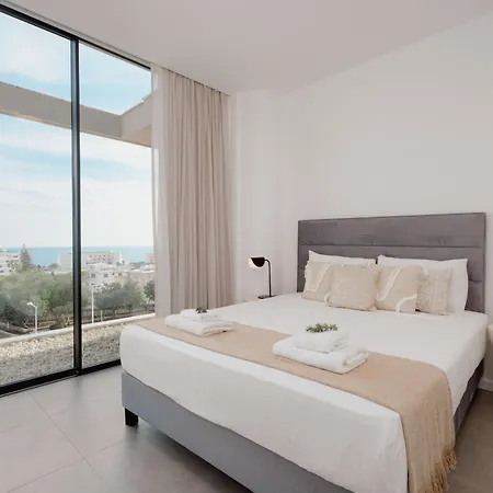 Eden Seaview Apartment *