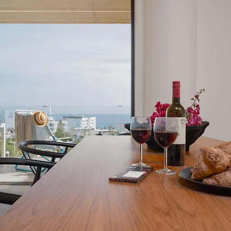 Eden Seaview Apartment *