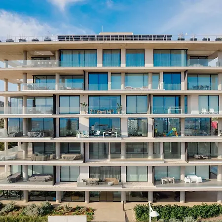 Eden Seaview Apartment